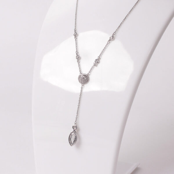 Elegant Silver Jewel Cluster Necklace - Image 2